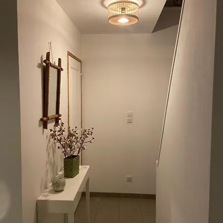 Confortable Duplex Au Cœur De La Campagne Picarde à 1h De Paris Appartamento