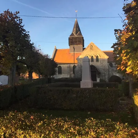 Confortable Duplex Au Coeur De La Campagne Picarde A 1h De Paris