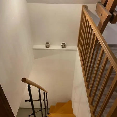 Confortable Duplex Au Coeur De La Campagne Picarde A 1h De Paris Apartment